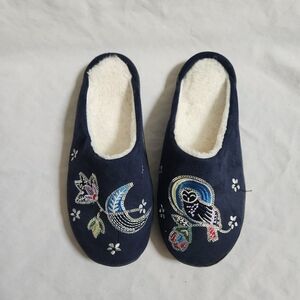 Vera Bradley Navy Blue Night Sky Slippers Size Med 7-8